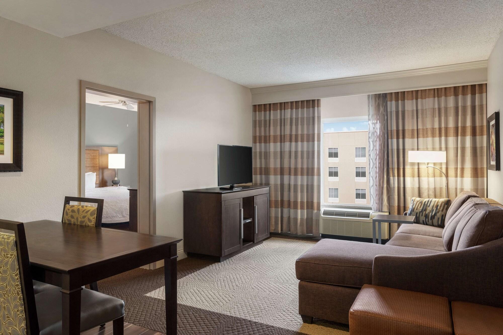 Hampton Inn & Suites Montgomery-Eastchase Buitenkant foto